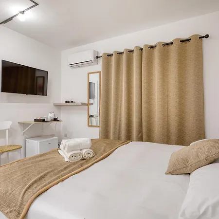 Проживание в семье Haven 6 Слима
